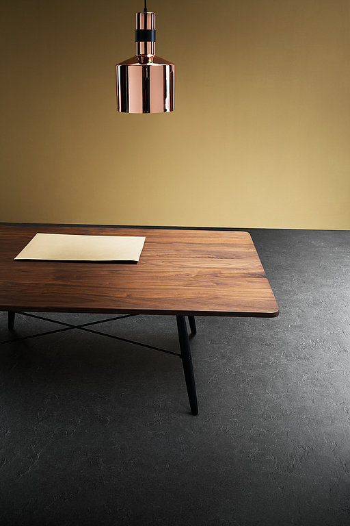 Medium-FRB_Solid_Slat